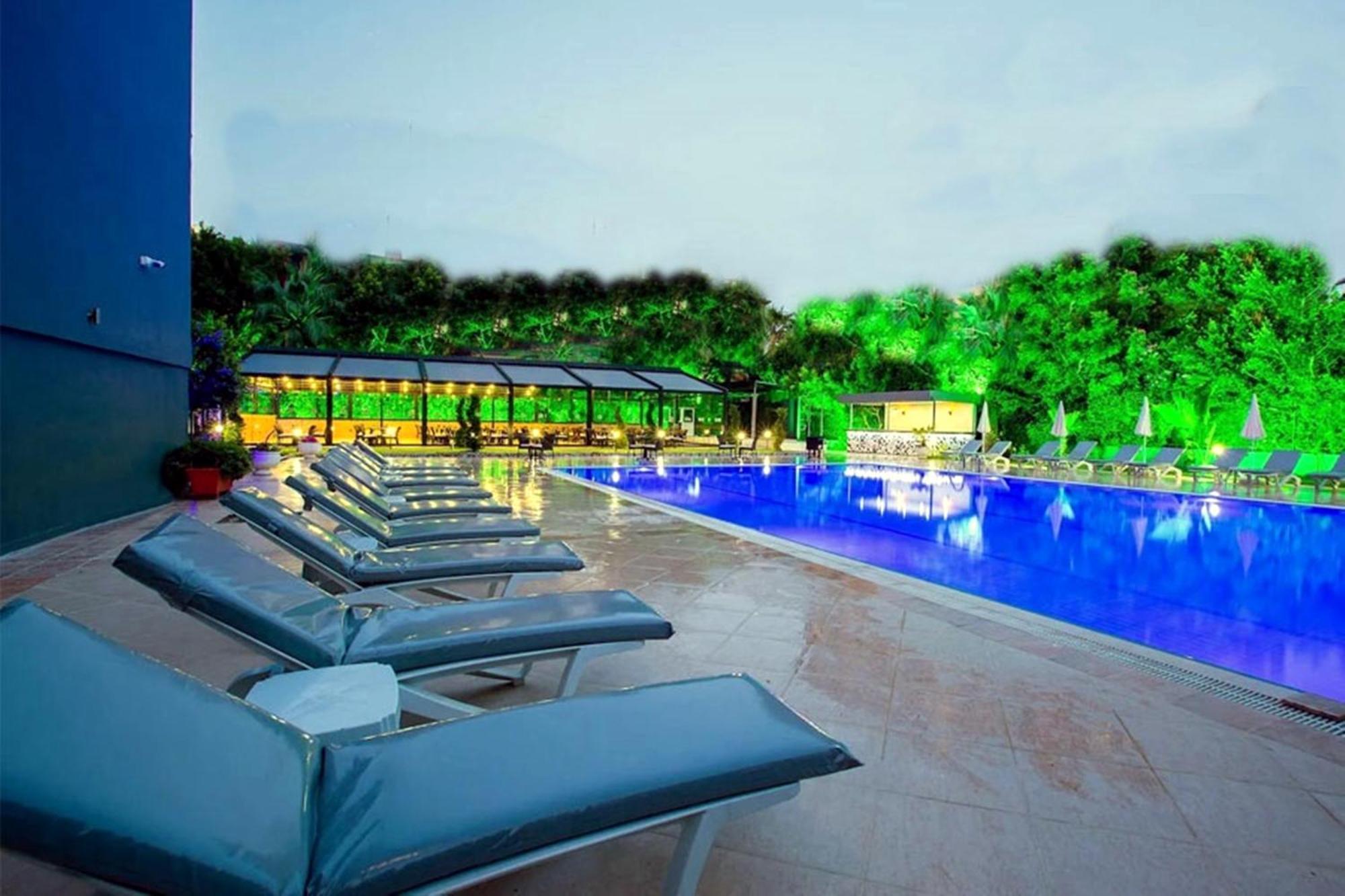 Grand Alisa Hotel Аланя Екстериор снимка